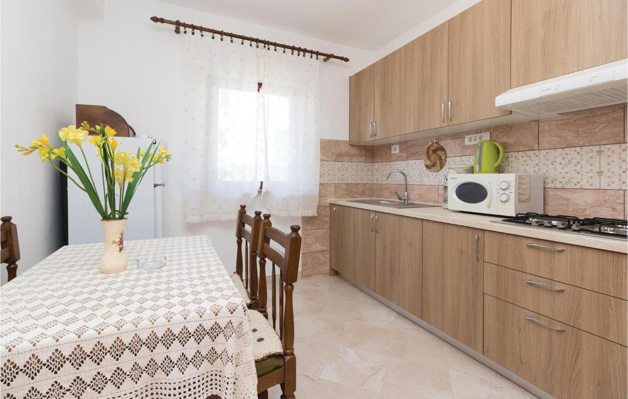 Nice Apartment In Zadar With Wifi Kültér fotó