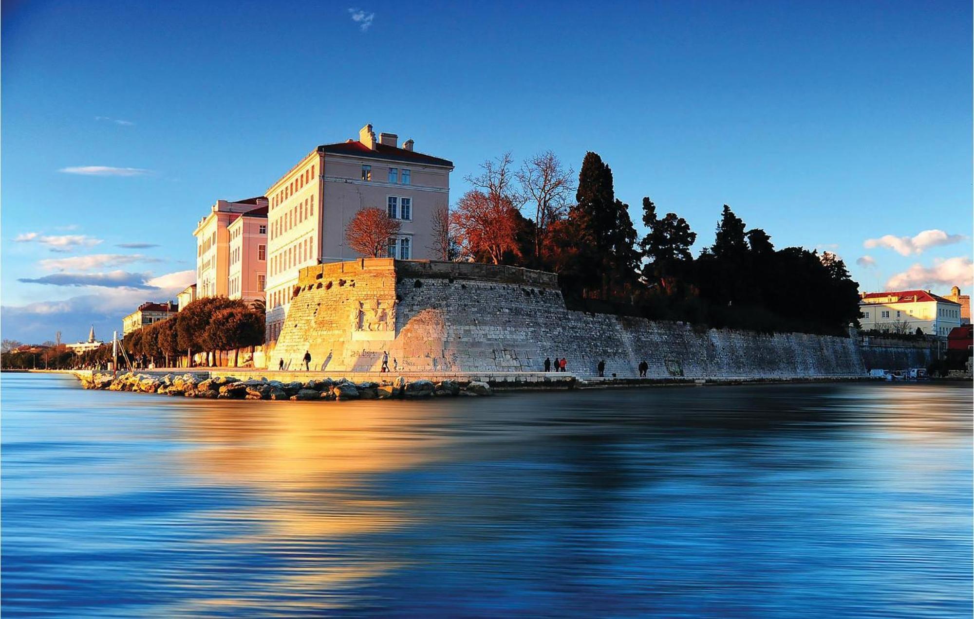 Nice Apartment In Zadar With Wifi Kültér fotó
